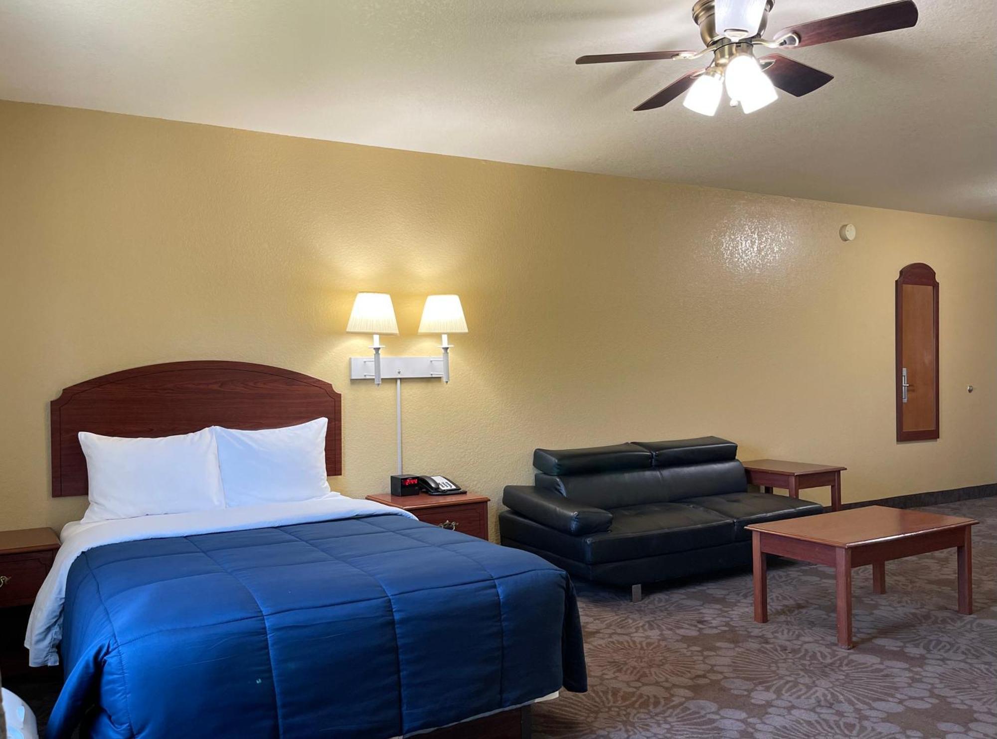 Candlelight Inn & Suites Hwy 69 Near Mcalester Buitenkant foto